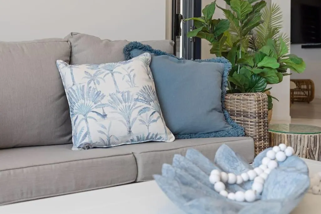 Stunning Waterfront Coastal Retreat, Sleeps 13 Villa Twin Waters Australien